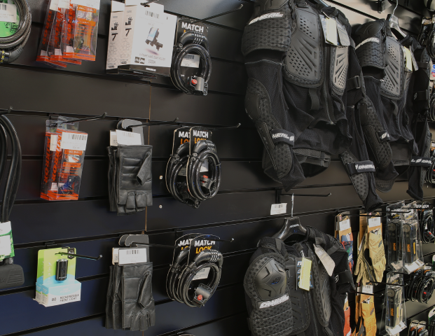 ACCESSORIES