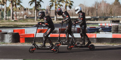 MiniWalker Electric Scooters Australia | Lightweight & Foldable - Eozzie