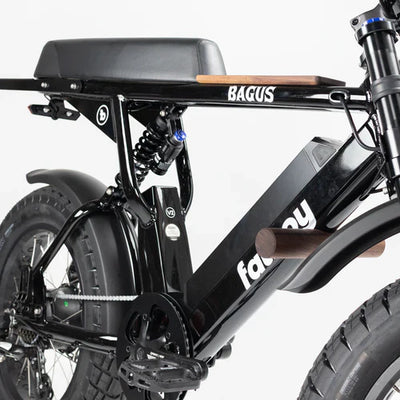 FATBOY GROM SEAT & FOOT PEGS