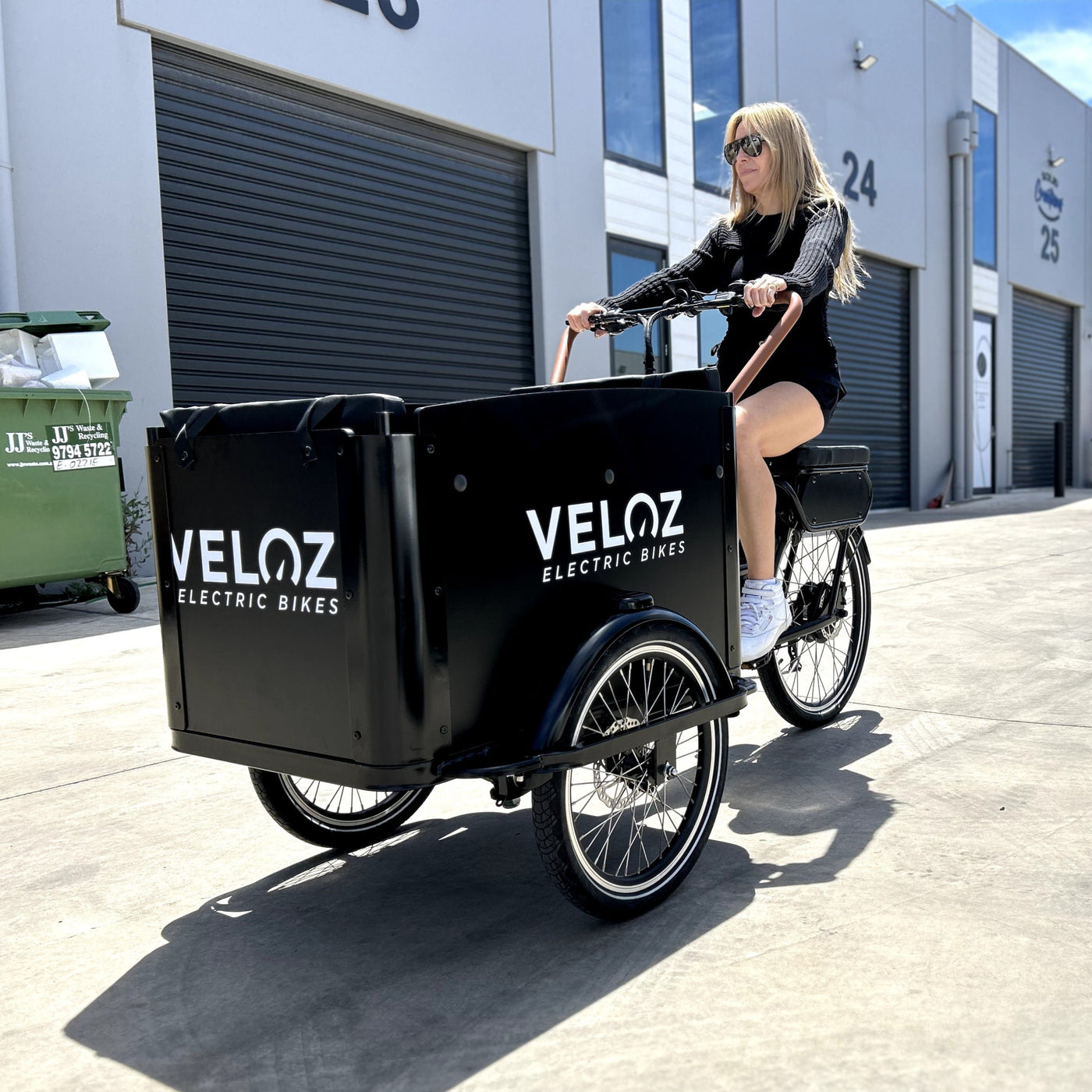 Veloz Electric Cargo Trike 500W Motor 200 Kilos weight load 6 Months Free Service