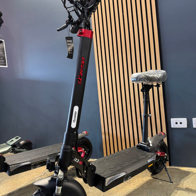 Veloz X3 Electric Scooter 800Watts all Terrain Tyres  6 Months Free Service