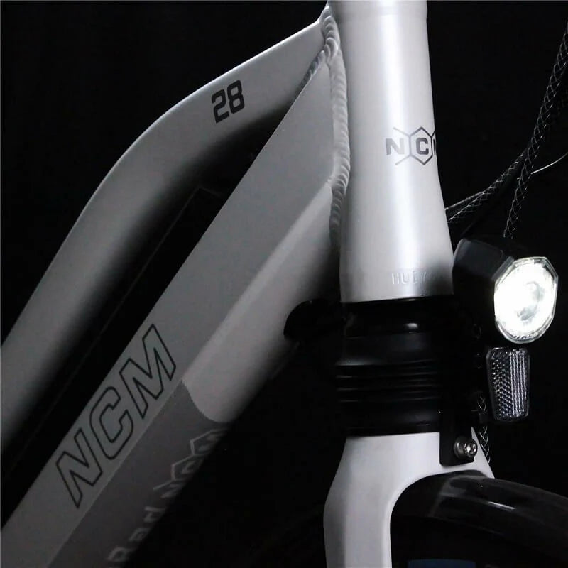 NCM Milano Max N8R Trekking E-Bike, City-Bike, 250W Motor, 36V 16Ah 576Wh Battery [White 28"]