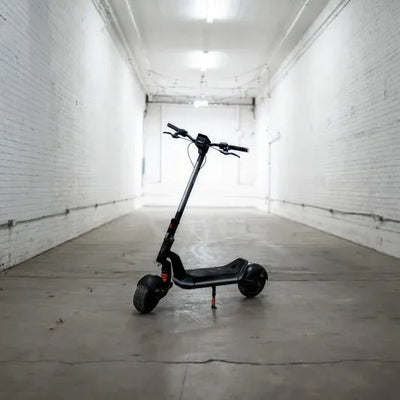 Apollo Phantom 2.0 All Terrain 3500W Motor 2025 Model 27 Ah Huge Battery 6 Months Free Service