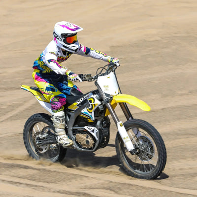SURRON STORM BEE MX ELECTRIC DIRT BIKE (OFF ROAD) 6 MONTHS FREE SERVICE