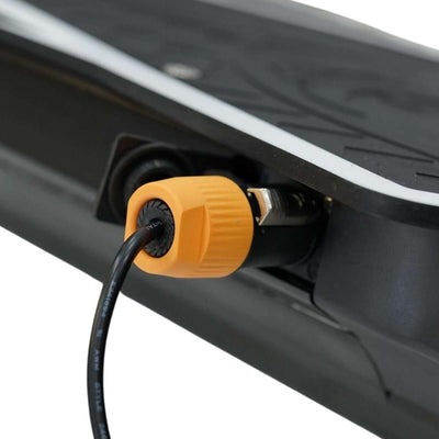 Electric Scooter VELOZ X2 Dual Motor 2400W peak 65 KM/HR 18Ah/ 23Ah Battery Hydraulic brakes 6 Months Free Service - EOzzie Electric Vehicles